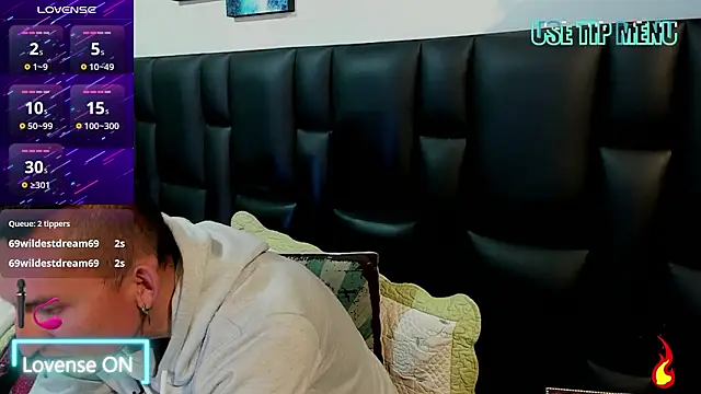 Snapshot of Mike_Waters chatting on March 21, 8:19 am Mike Waters online show from March 21, 8:19 am