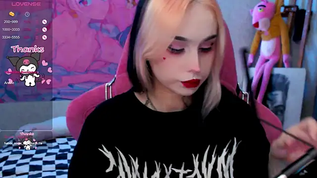 Snapshot of NoirVex chatting on February 28, 12:22 am NoirVex online show from February 28, 12:22 am