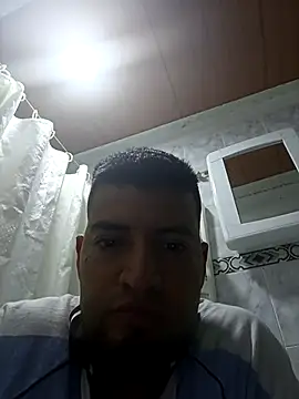 Snapshot of Ozkr777 chatting on March 11, 10:16 pm Ozkr777 online show from March 11, 10:16 pm