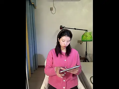 Snapshot of Y--F--LOVE chatting on March 16, 12:20 pm Y--F--LOVE online show from March 16, 12:20 pm