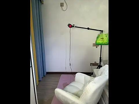 Snapshot of Y--F--LOVE chatting on March 19, 2:21 pm Y--F--LOVE online show from March 19, 2:21 pm