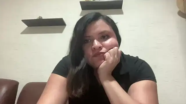 Snapshot of MarleiyC chatting on March 25, 4:51 am MarleiyC online show from March 25, 4:51 am