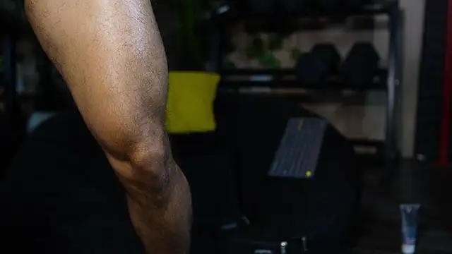 Snapshot of TianBrooks chatting on March 13, 2:40 am TianBrooks online show from March 13, 2:40 am