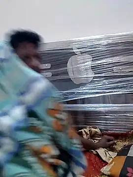 Snapshot of chandan19812 chatting on March 21, 2:05 am chandan19812 online show from March 21, 2:05 am