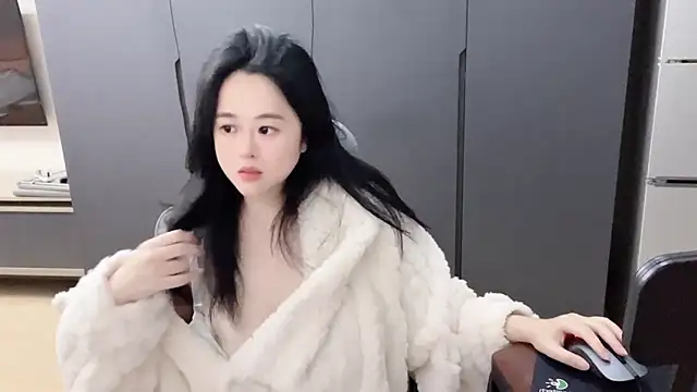 Snapshot of Ab324- chatting on March 3, 2:07 am Ab324- online show from March 3, 2:07 am