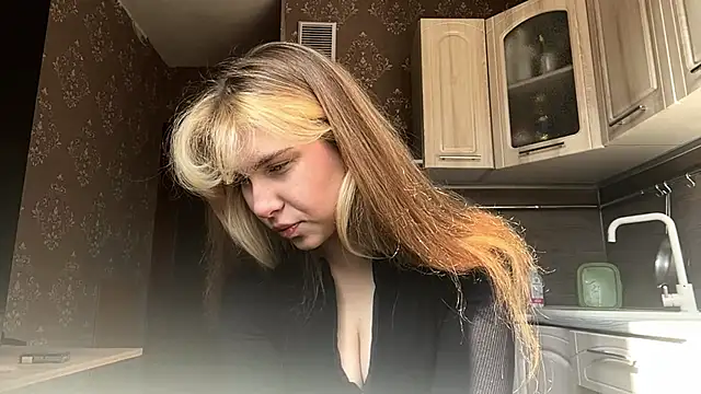 Snapshot of ShariLappas chatting on March 25, 8:09 am ShariLappas online show from March 25, 8:09 am