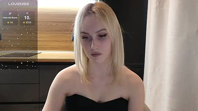 Bella Villen online show from June 11, 1:09 pm