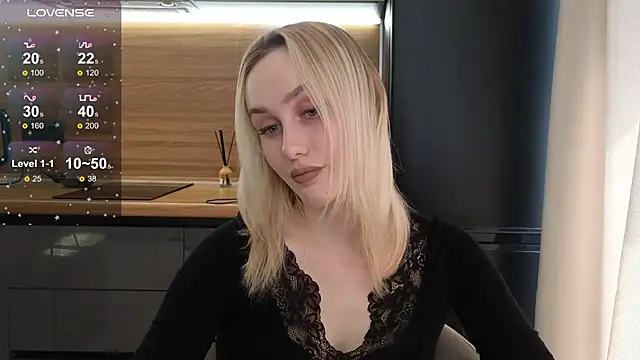 Bella Villen online show from July 2, 7:14 am