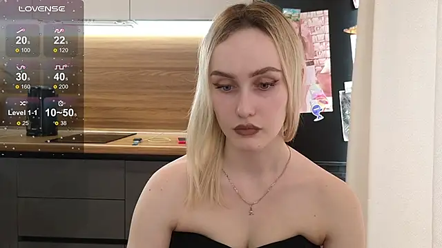 Bella Villen online show from July 28, 9:59 am