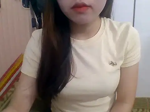 Snapshot of kiraa-007 chatting on April 16, 2:29 pm kiraa-007 online show from April 16, 2:29 pm