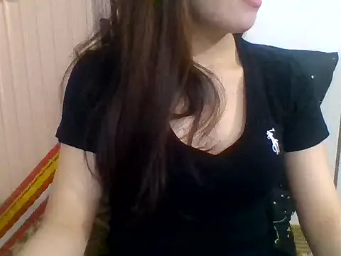 Snapshot of kiraa-007 chatting on April 17, 2:20 pm kiraa-007 online show from April 17, 2:20 pm