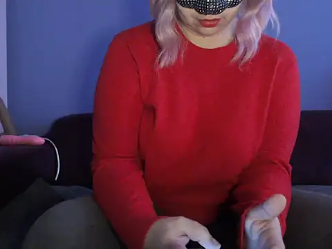 Gin Pink online show from March 31, 9:32 am