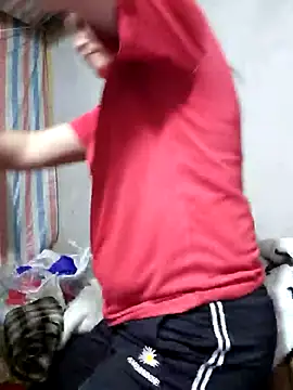 Snapshot of phay79 chatting on March 16, 2:54 pm phay79 online show from March 16, 2:54 pm