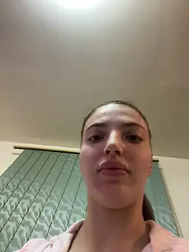 Snapshot of KarmaFoxx chatting on March 24, 3:11 am KarmaFoxx online show from March 24, 3:11 am