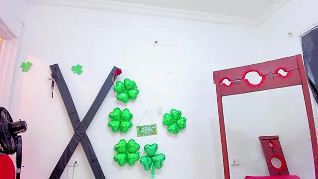 MiaBella and Max online show from March 27, 12:05 pm