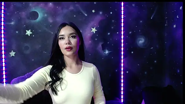 Snapshot of ValentinaRojass_ chatting on March 27, 6:40 pm ValentinaRojass online show from March 27, 6:40 pm