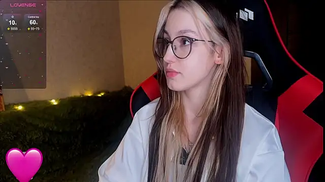 caramel 55 online show from March 18, 7:17 pm