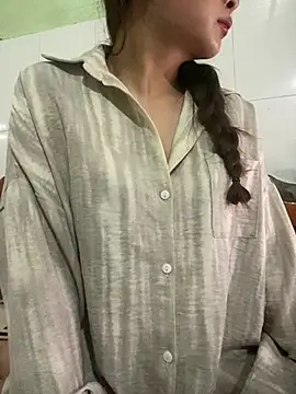 Snapshot of Xoai-cute chatting on March 20, 5:40 pm Xoai-cute online show from March 20, 5:40 pm