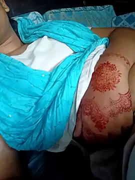 Snapshot of SumonaMoni chatting on March 27, 2:39 am SumonaMoni online show from March 27, 2:39 am