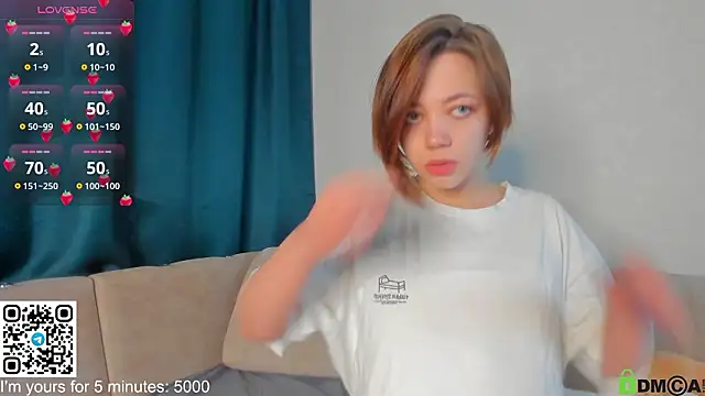 Mollystouch online show from March 27, 12:05 am