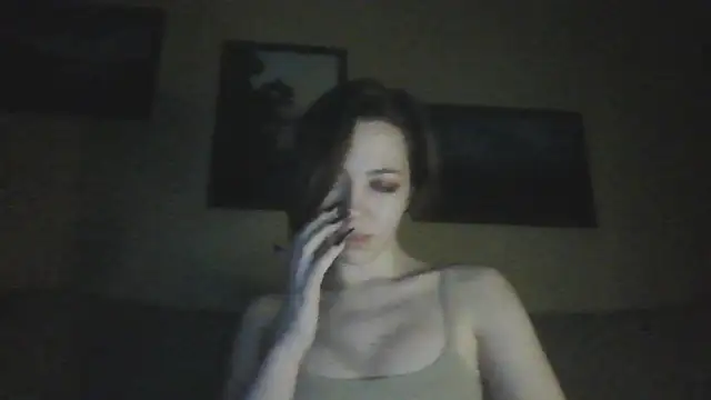 Mollystouch online show from March 31, 5:13 pm