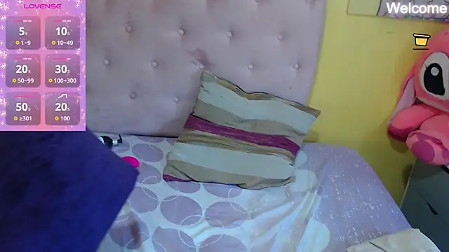 Sophiiee Gray online show from June 10, 2:38 pm