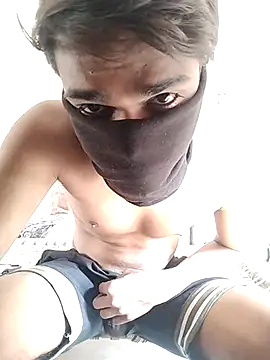 Snapshot of hot_fit_boy chatting on March 15, 4:51 am hot fit boy online show from March 15, 4:51 am