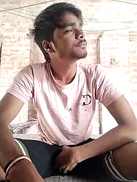 Snapshot of hot_fit_boy chatting on March 20, 5:12 am hot fit boy online show from March 20, 5:12 am