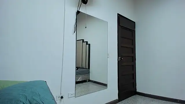 Snapshot of Jimdrama_alarcon chatting on March 18, 8:12 pm Jimdrama alarcon online show from March 18, 8:12 pm