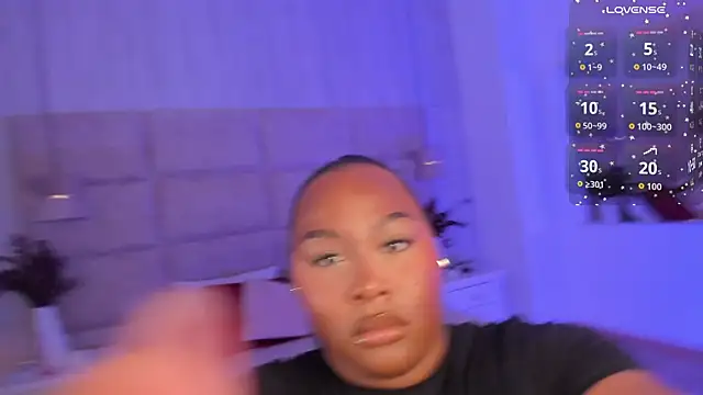 DestinyTornn online show from June 26, 9:35 am
