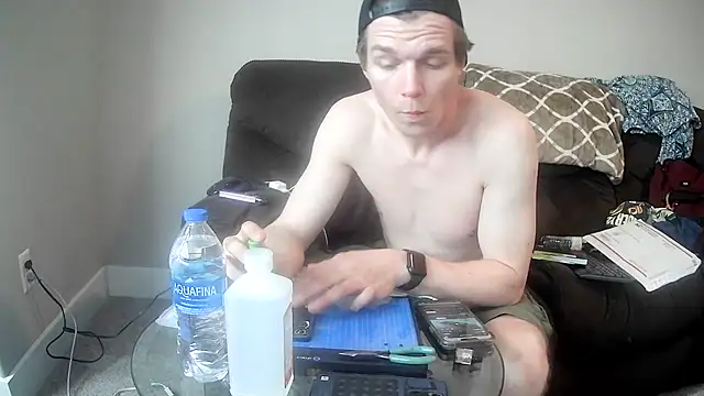 Snapshot of channychann chatting on March 10, 2:22 pm channychann online show from March 10, 2:22 pm