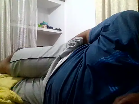 Snapshot of Huskyboss chatting on March 7, 3:53 pm Huskyboss online show from March 7, 3:53 pm