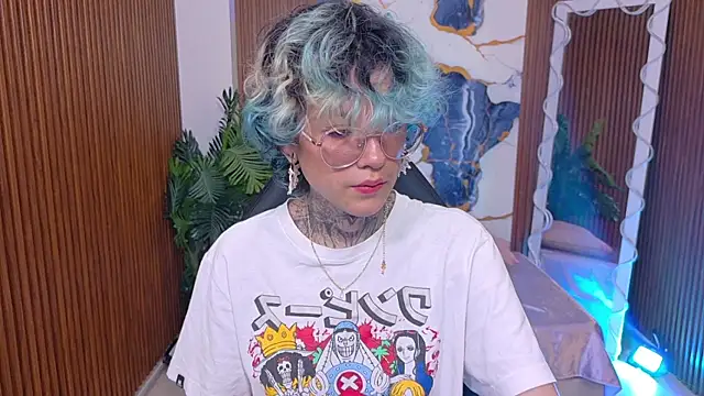 Lyra tay online show from June 10, 7:24 pm