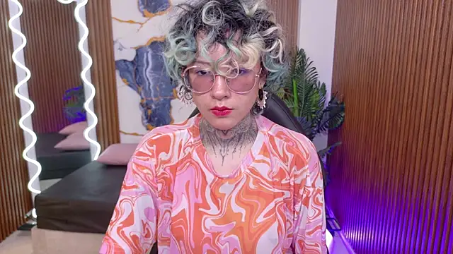 Lyra tay online show from July 30, 7:02 pm