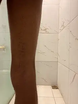 Snapshot of bichalouca chatting on March 10, 4:45 pm bichalouca online show from March 10, 4:45 pm