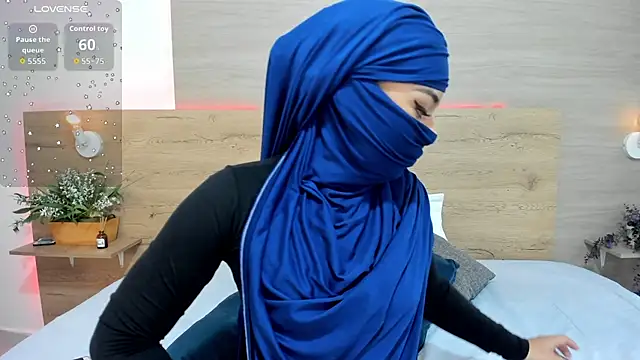 Snapshot of _jennaa chatting on March 11, 8:15 pm jennaa online show from March 11, 8:15 pm