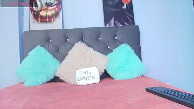 Snapshot of Ebonny_Brown chatting on March 9, 8:46 pm Ebonny Brown online show from March 9, 8:46 pm