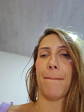 candy-xxx online show from June 11, 2:53 am