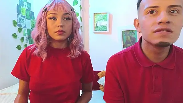 Snapshot of DayandDesire chatting on March 4, 8:48 pm DayandDesire online show from March 4, 8:48 pm