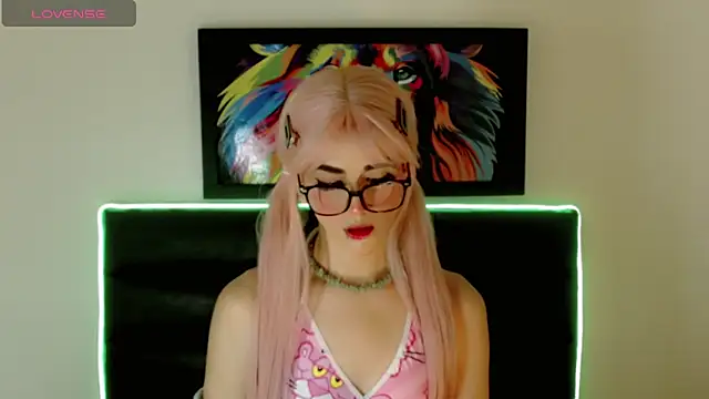 Snapshot of daphne_wilson chatting on March 4, 7:42 pm daphne wilson online show from March 4, 7:42 pm