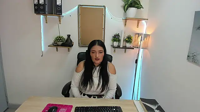 Snapshot of Stefy_cg chatting on March 14, 12:21 pm Stefy cg online show from March 14, 12:21 pm