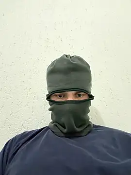   950 online show from March 8, 9:51 pm