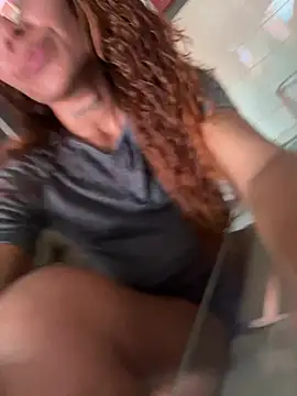 Julieta-velvet online show from March 11, 5:52 pm