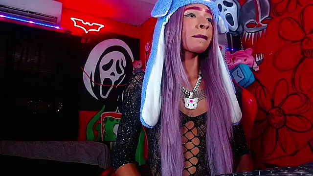 Snapshot of Evedollx chatting on March 23, 1:48 pm Evedollx online show from March 23, 1:48 pm