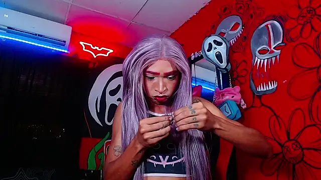 Snapshot of Evedollx chatting on March 25, 12:44 pm Evedollx online show from March 25, 12:44 pm