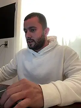 Snapshot of Romaninho chatting on June 16, 7:27 pm Romaninho online show from June 16, 7:27 pm