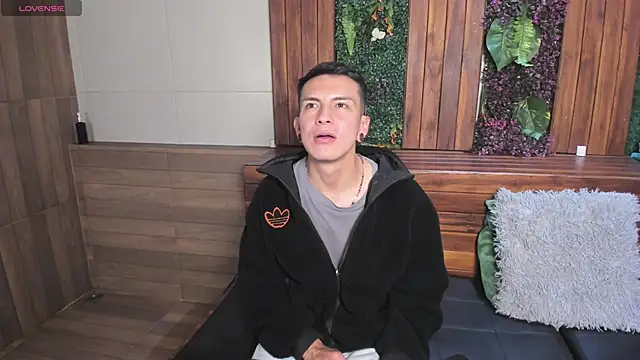 Juanse Colling online show from March 26, 7:41 pm