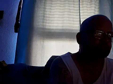 Sissycuck256 online show from June 14, 10:45 pm
