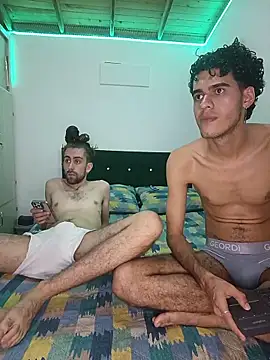 Jean And PaulXL online show from May 20, 12:28 am