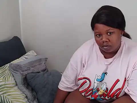 Snapshot of _FineBabe chatting on March 2, 2:35 pm FineBabe online show from March 2, 2:35 pm